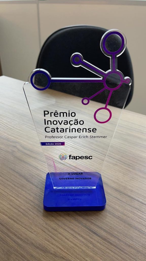 Prêmio de Inovação Catarinense Professor Caspar Erich Stemmer – Aplicativo Conecta.í
